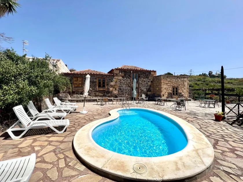 Great rural stone house with pool, Wifi and shared pool in San Miguel de Abona, Tenerife South - Image 1