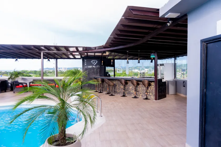 Green Platinum Hotel - Image 1