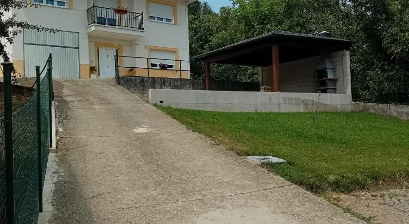 Casa turismo rural Becar - Image 1