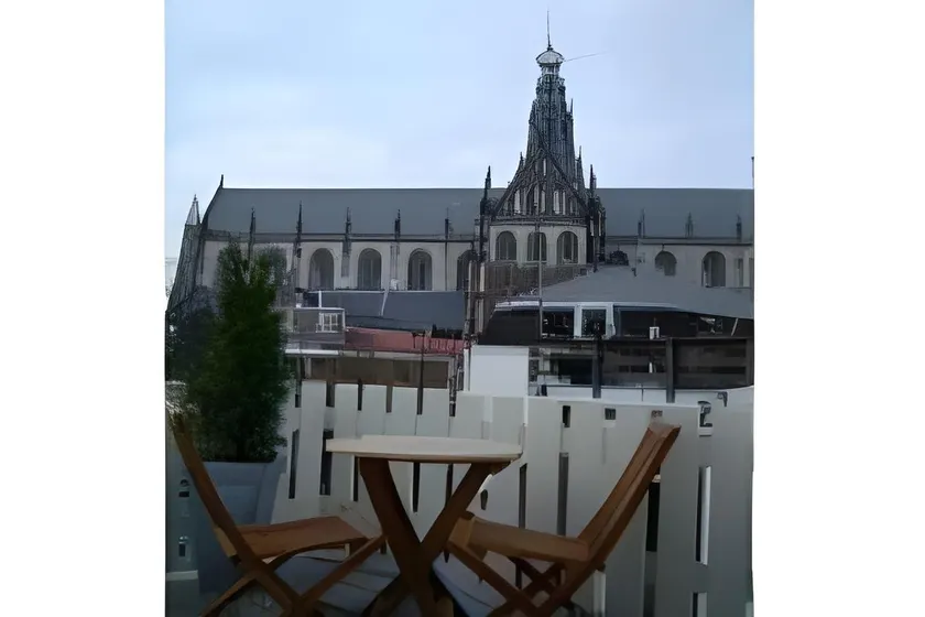Haarlem Hotel Suites - Image 1