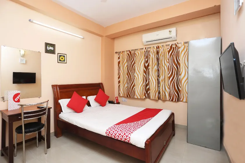 OYO Flagship 8999 Rajarhat - Image 1