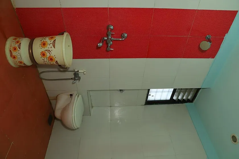 Spot On Hotel Om Residency - Image 1