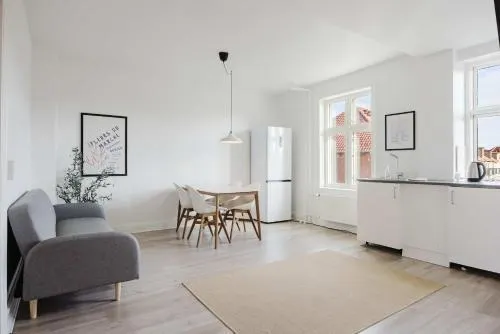 Stunning 6-Pax Apartment - Image 1