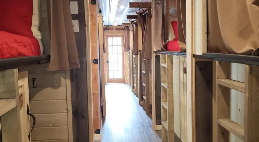 THE ORCHARD (HOSTEL WITH PRIVATE BUNKS) - Image 1