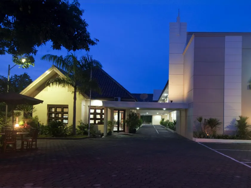 Sentana Mulia Hotel - Image 1
