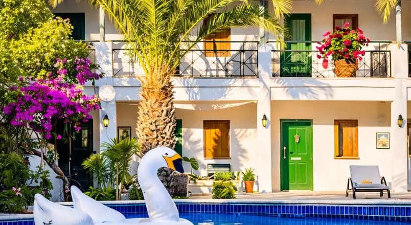 Casa Blue Hotel - Image 1