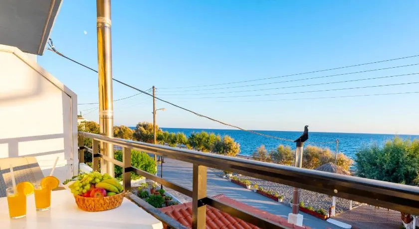 Soso's Apartments -Vacations Next to the Beach - Image 1