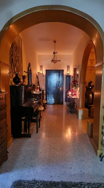 Spacious, traditional house in the center of Malta - Image 1
