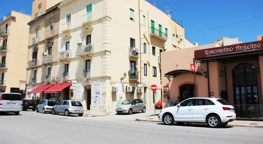 The twins Rooms in Trapani 1 - Image 1