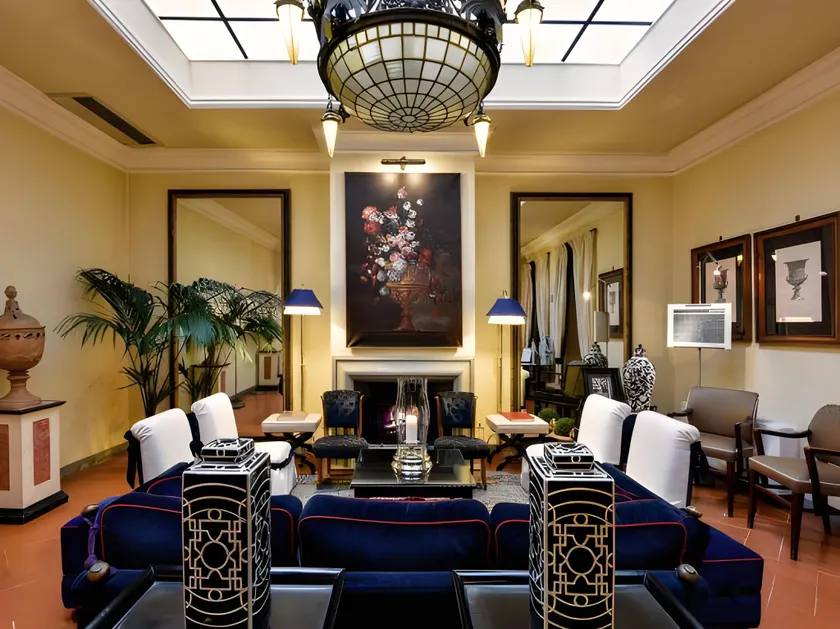 Hotel Aurum Firenze - Image 1