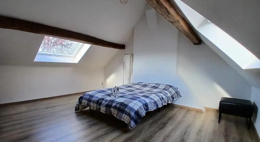 Cosy homestay in Quiet historic area - Image 1