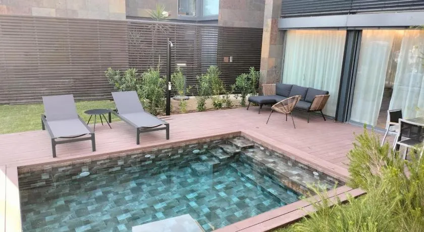 Moradia Prime em Tróia com Piscina Privada - Image 1
