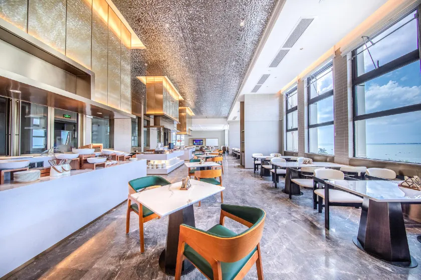 Atour Hotel Haikou Binhai Avenue Xixiu Beach - Image 1