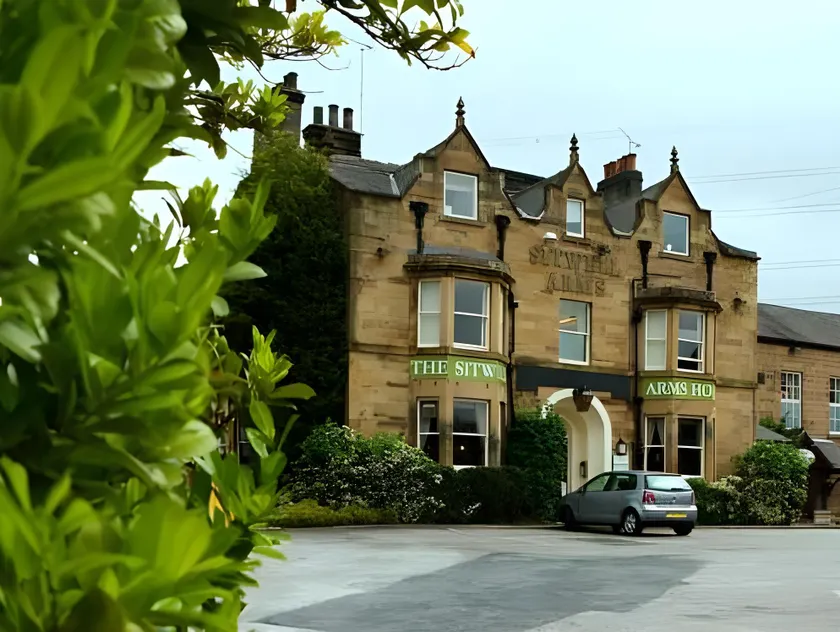 The Sitwell Arms Hotel - Image 1