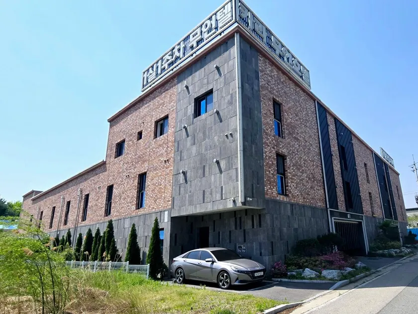 Asan Dogo Oncheon Kara Self Check-In Motel - Image 1