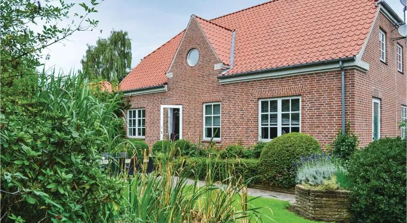 Belle maison de 4 chambres à Egå - Image 1