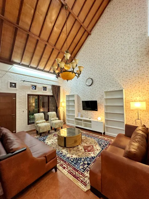 Villa Heritage Lembang - Image 1