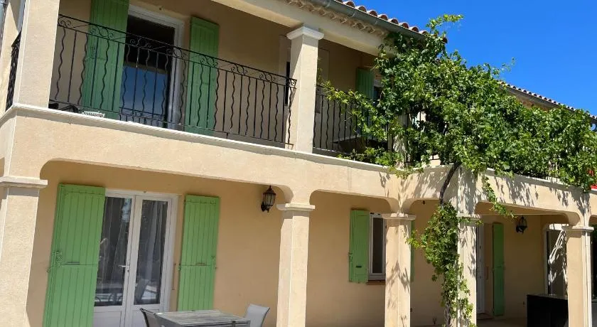 Villa Provençale - Image 1