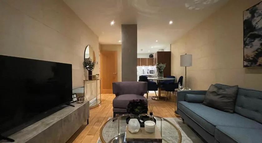 Stunning Westminster Apartment - 9 Albert - Image 1