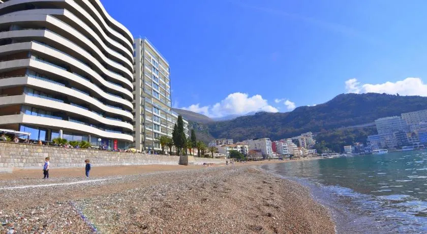 Azure Superior Luxury Room - By the Beach - Image 1