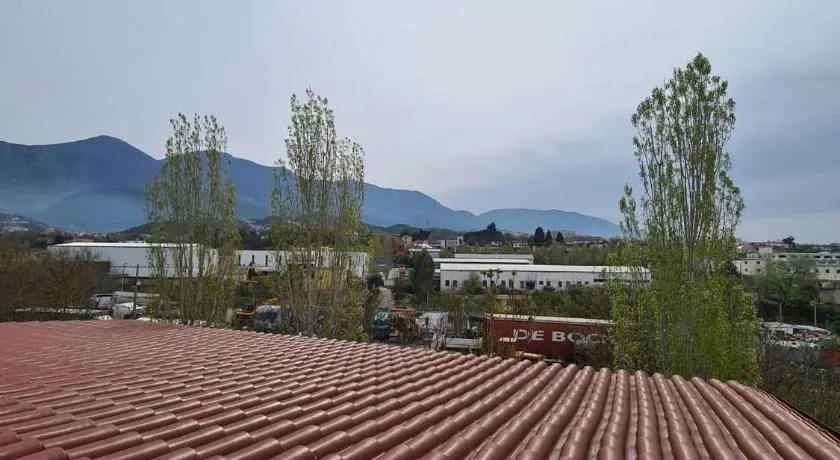 Tirane Tranquility Cottage - Image 1