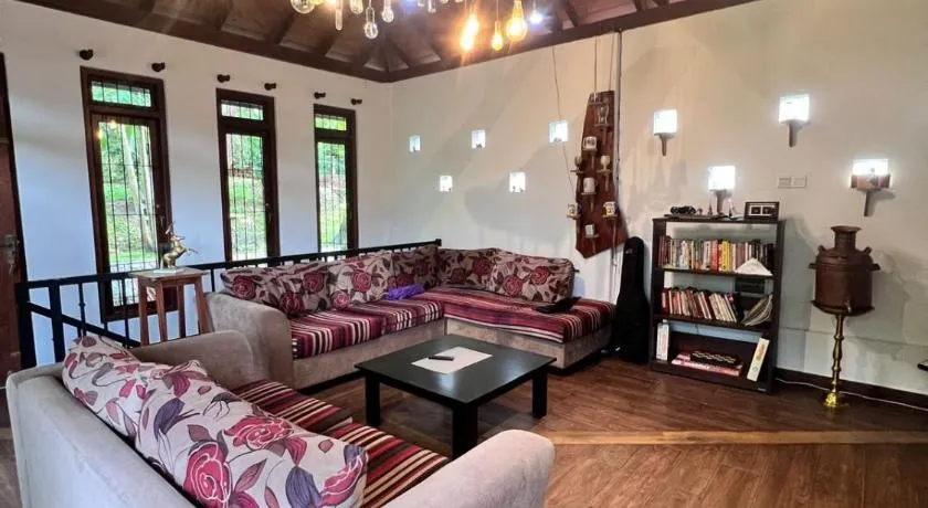 Senasuma Homestay - Image 1