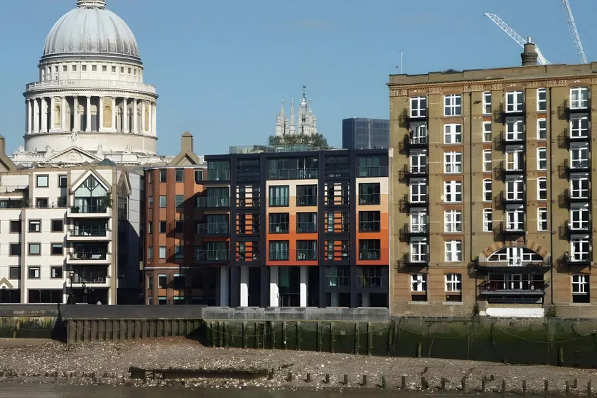 Modern Apartment in Central London By River Thames - Image 1