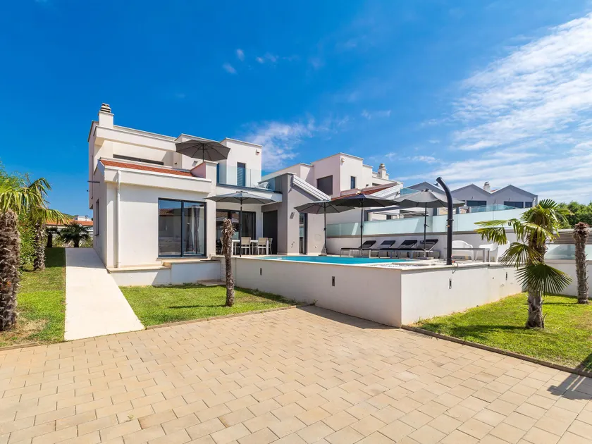 Wonderful Villa in Labinci - Kastelir with Swimming Pool - Image 1