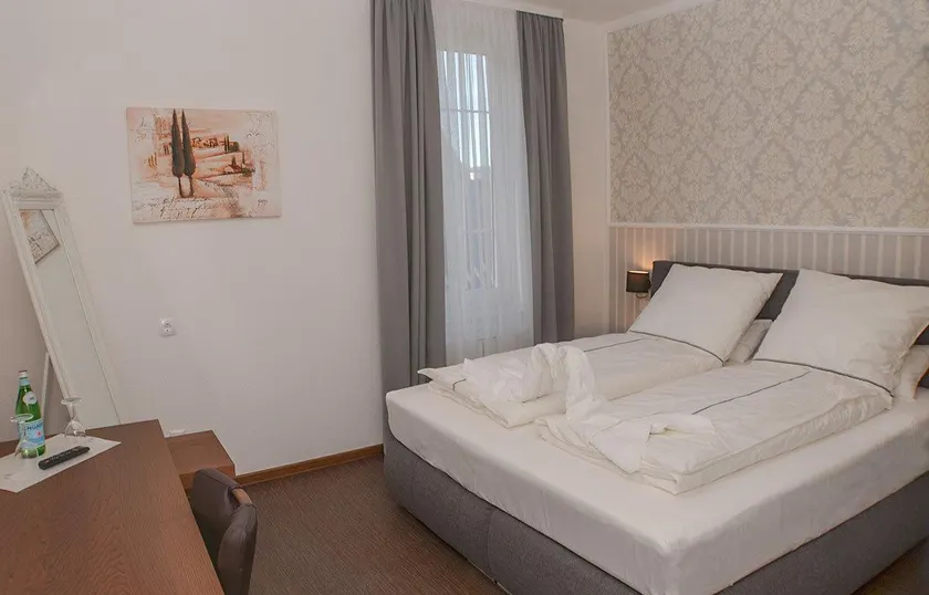 Vittoria - Image 1