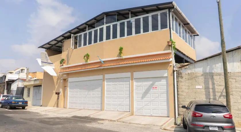 Euro Hostal - Image 1