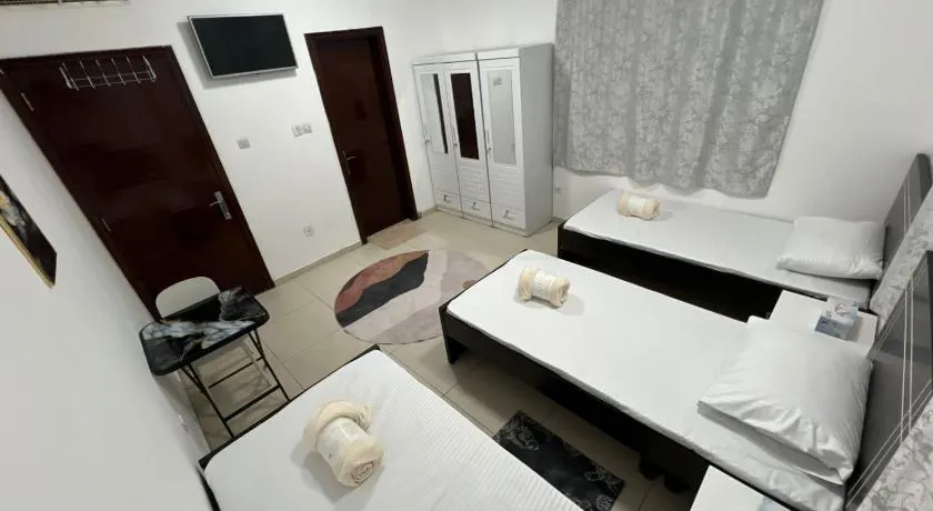 ALEX Hostel - Bed in shared room - C2602 - Image 1