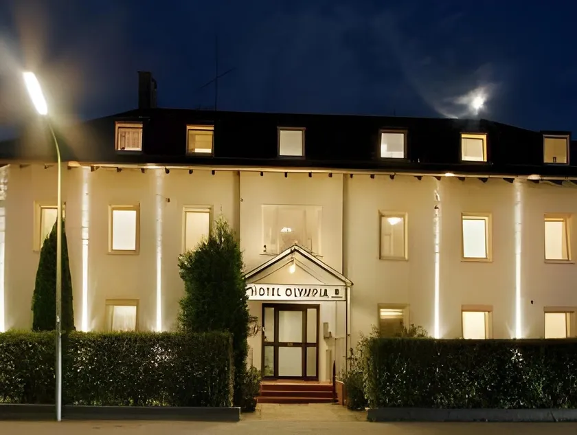 Hotel Olympia - Image 1