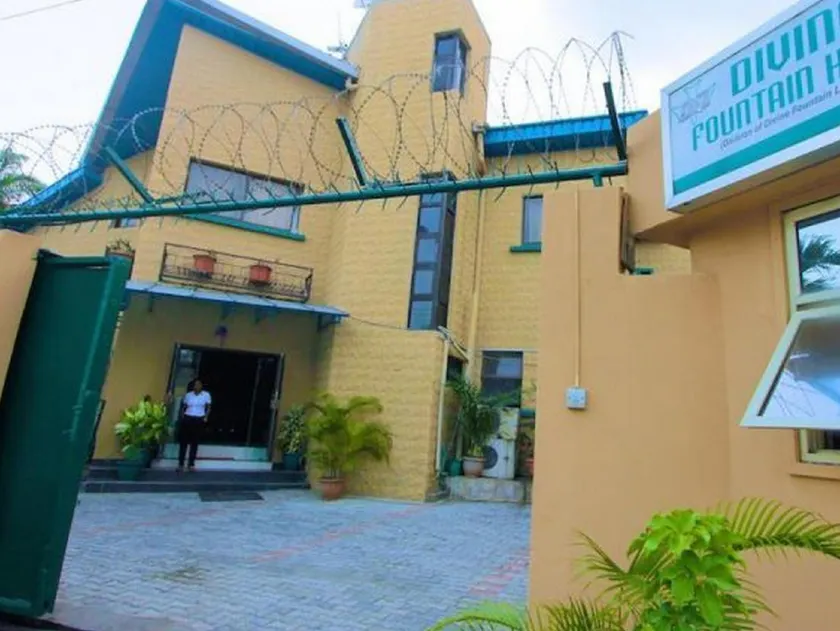 Divine Fountain Hotel - Guest Room - Image 1