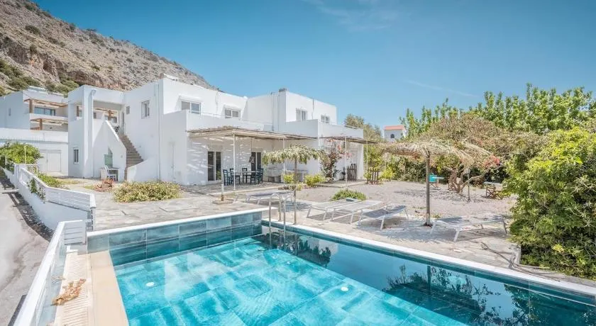Plakia Beach Apartments - Image 1