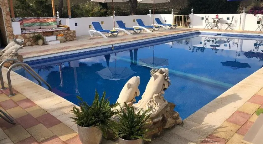 LEMON TREE VILLA - Image 1