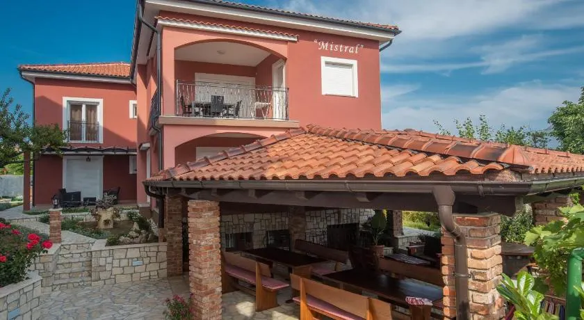 Mistral Apartments - Image 1