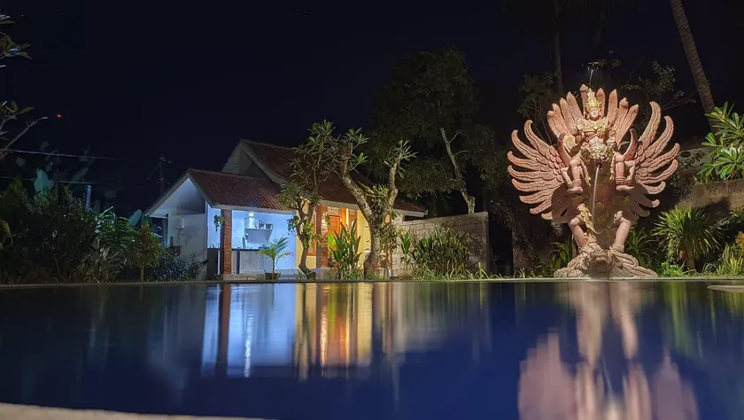 Alam Kowang Villa - Image 1