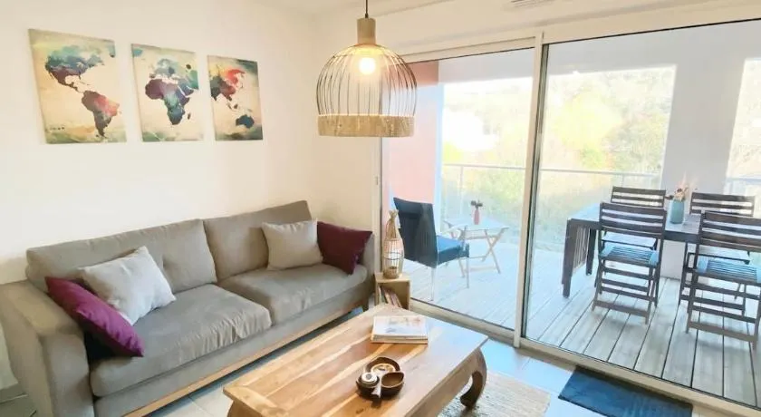 Appartement Sierra - Tram A - Free Parking - Free WIFI - Image 1
