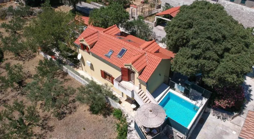 Holiday Home Carpe Diem - Image 1
