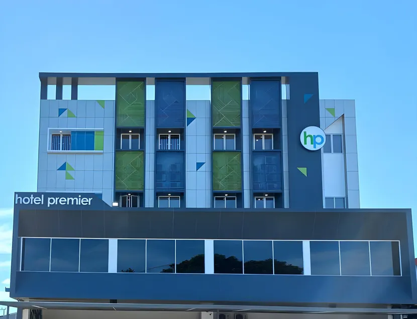 Hotel Premier - Image 1