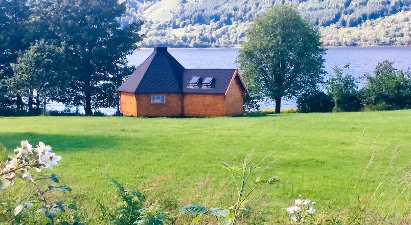 Seal Point Cabin - Luxury Glamping - Image 1