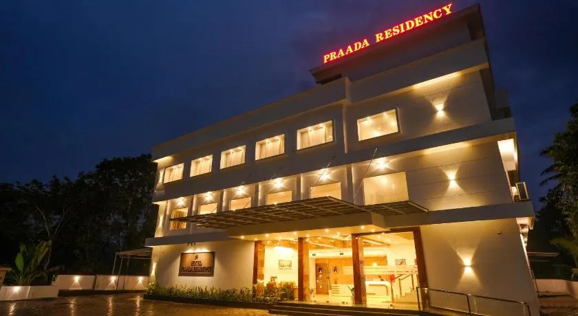 Hotel Praada Residency - Image 1