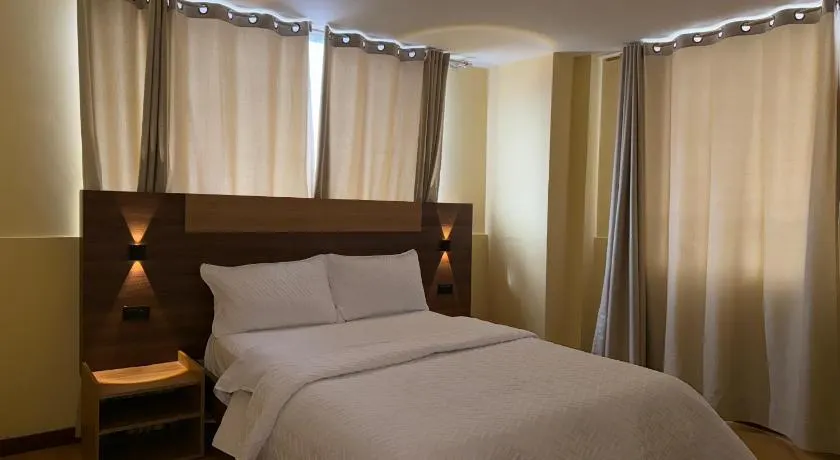 Hotel Suyusama - Image 1