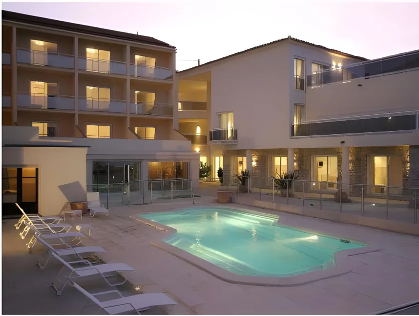 Hôtel Revellata - Image 1