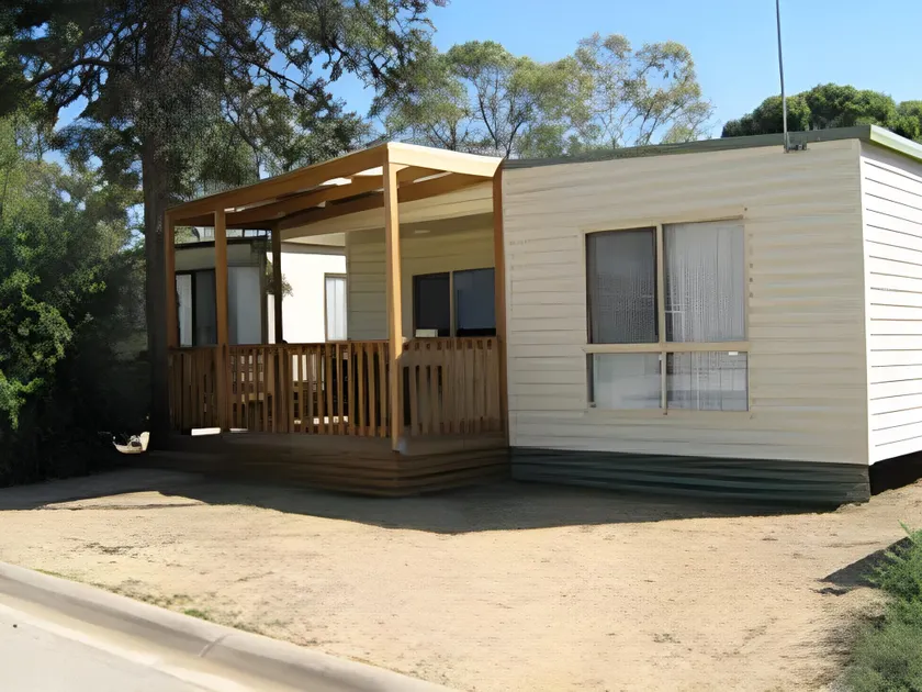 Rivergum Holiday Park - Image 1
