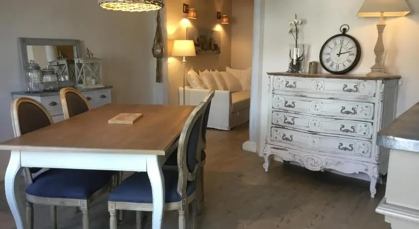 L ANNEXE - Image 1