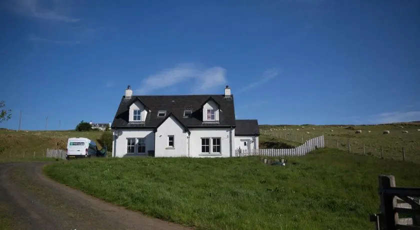 Cosy Skye Cottage - Image 1