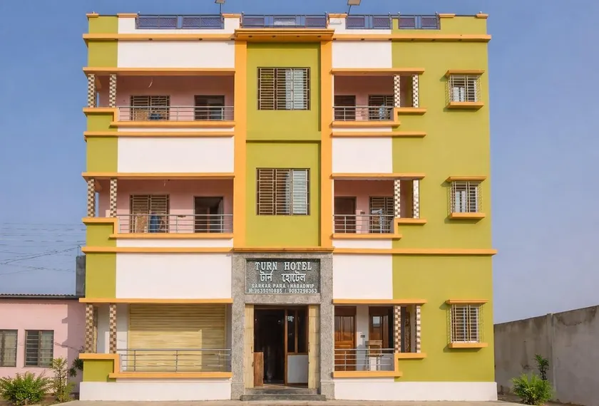 Turn Hotel - Image 1