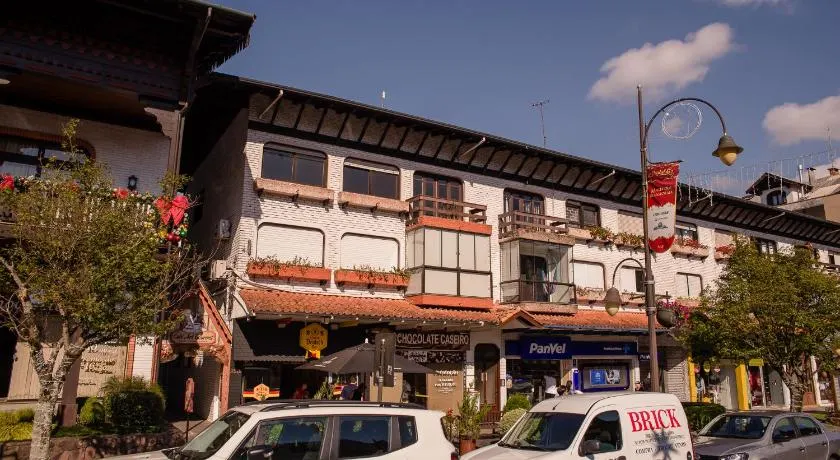 Hospedagem Vila Suiça Centro - Image 1