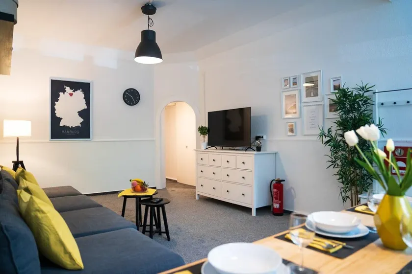 Great Three Bedroom Apartment - Image 1